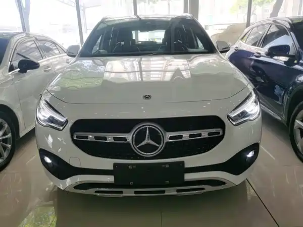 Mercedes-Benz GLA 2023