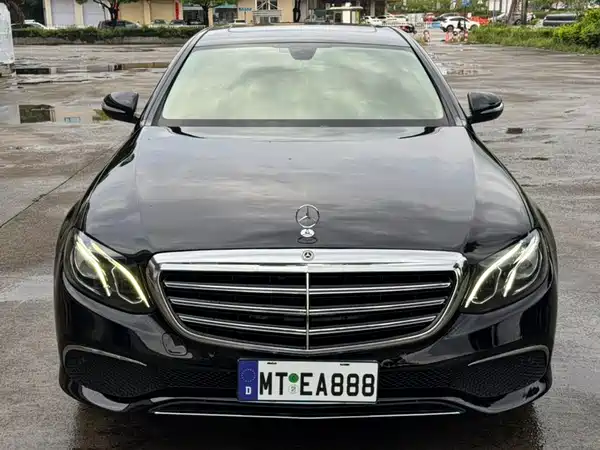 Mercedes-Benz E-Class 2018