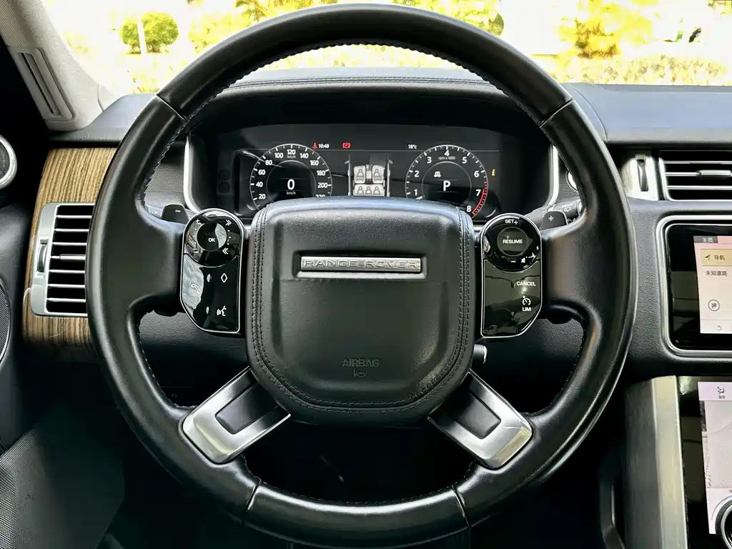 Land Rover Range Rover 2019 — фото 20