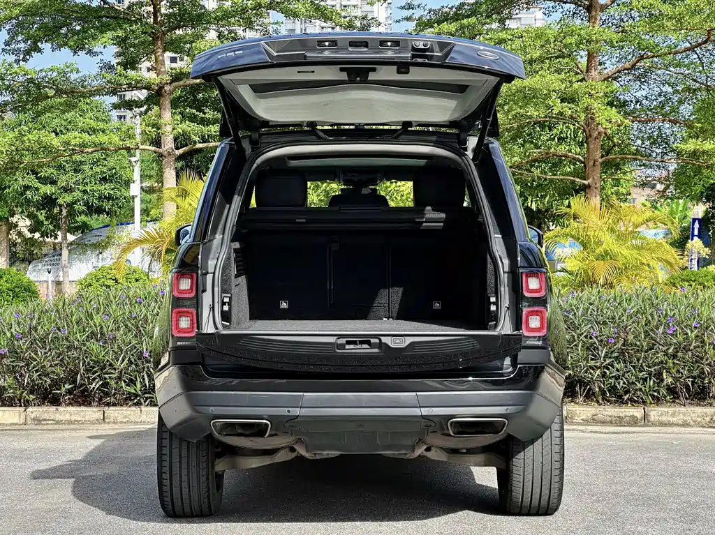 Land Rover Range Rover 2019 — фото 28