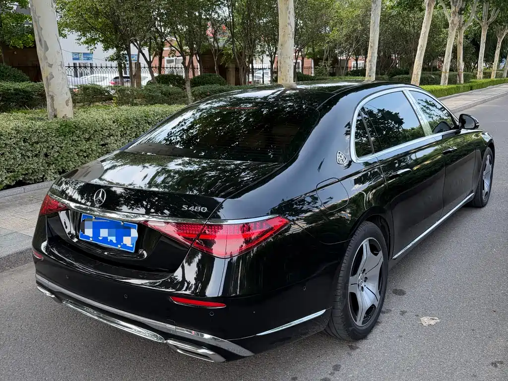 Mercedes-Benz Maybach S-Class 2022 — фото 14