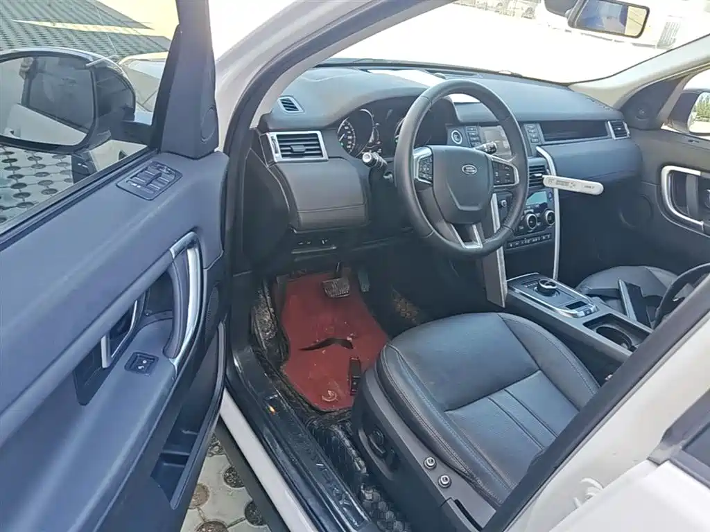 Land Rover Discovery Sport 2019 — фото 16