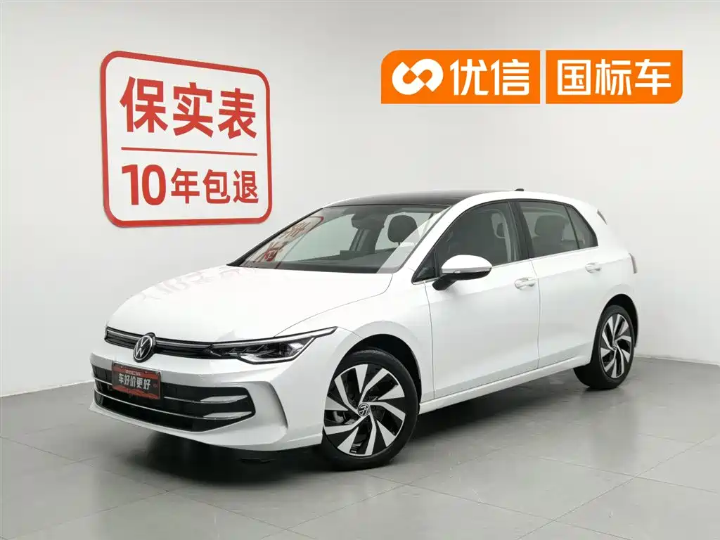 Volkswagen Golf 2025