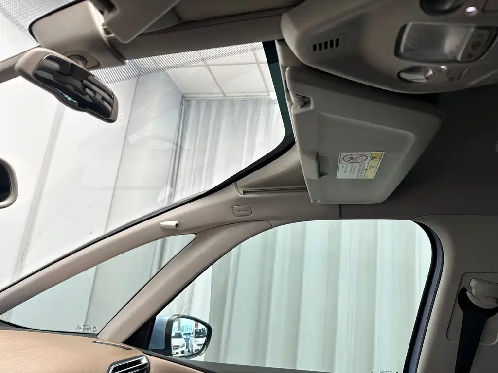 Citroen C4 Picasso 2015 — фото 29