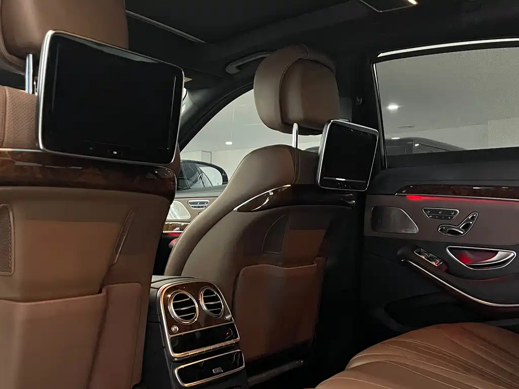 Mercedes-Benz S-Class AMG 2016 — фото 20