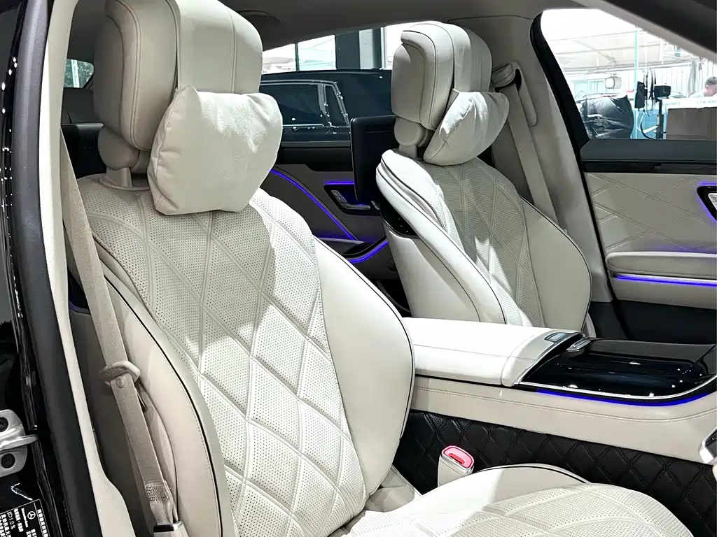 Mercedes-Benz Maybach S-Class 2023 — фото 12
