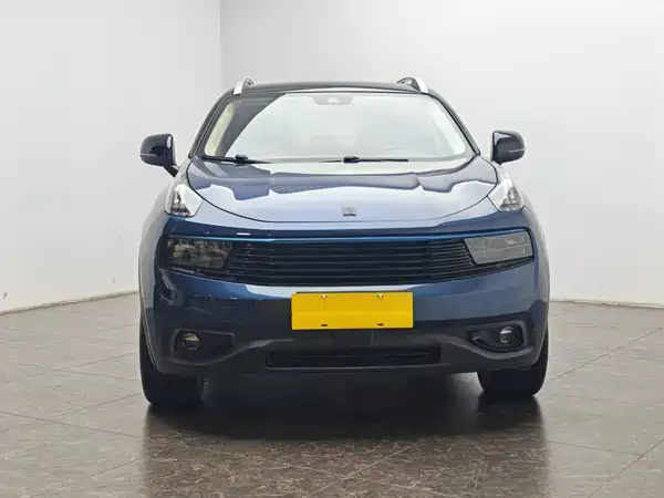 Lynk & Co 01 2018