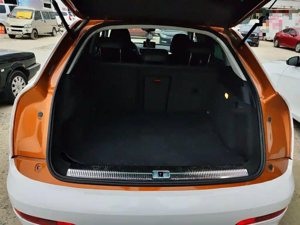 Audi Q3 2015 — фото 19