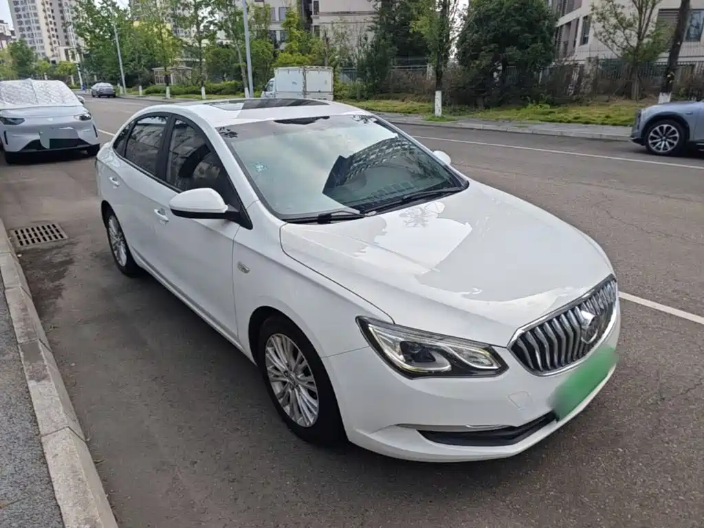 Buick Excelle 2015