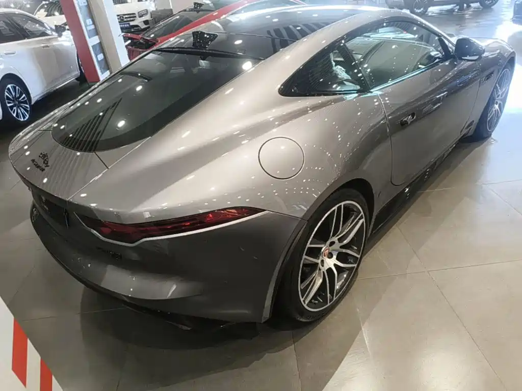 Jaguar F-TYPE 2020 — фото 7