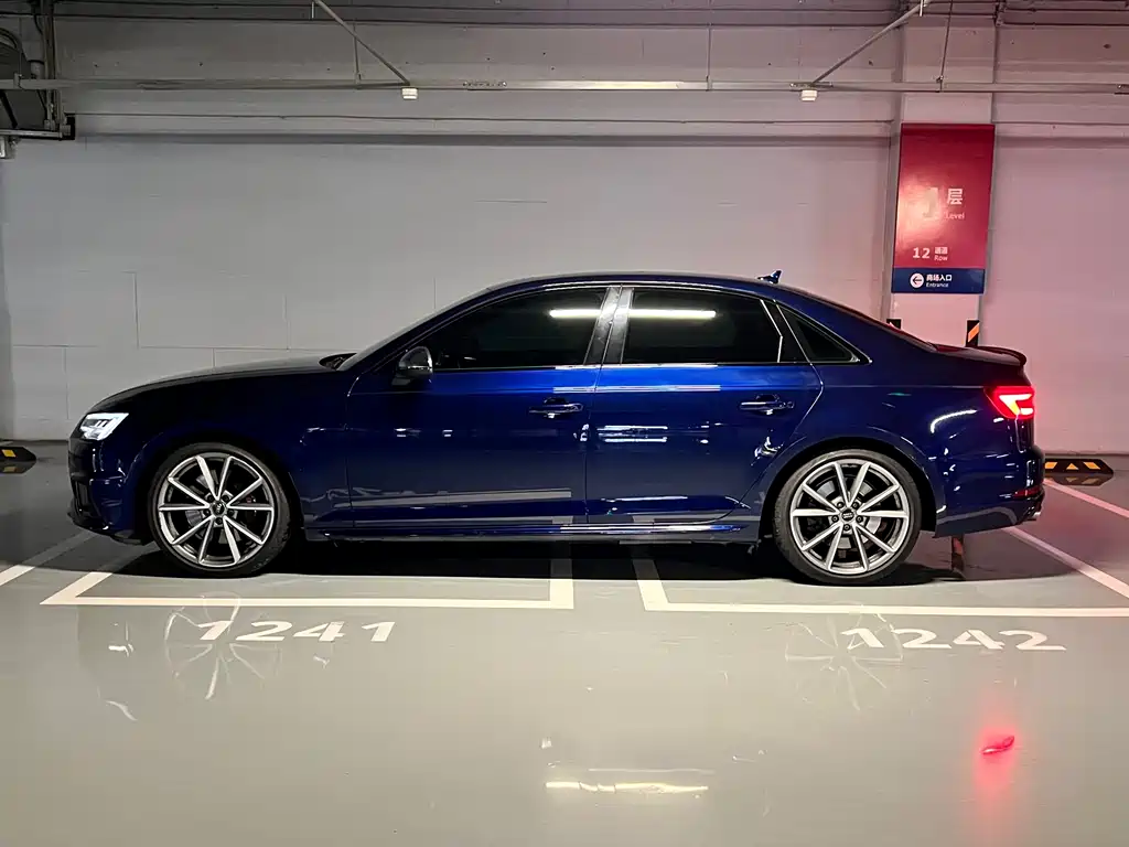 Audi S4 2019