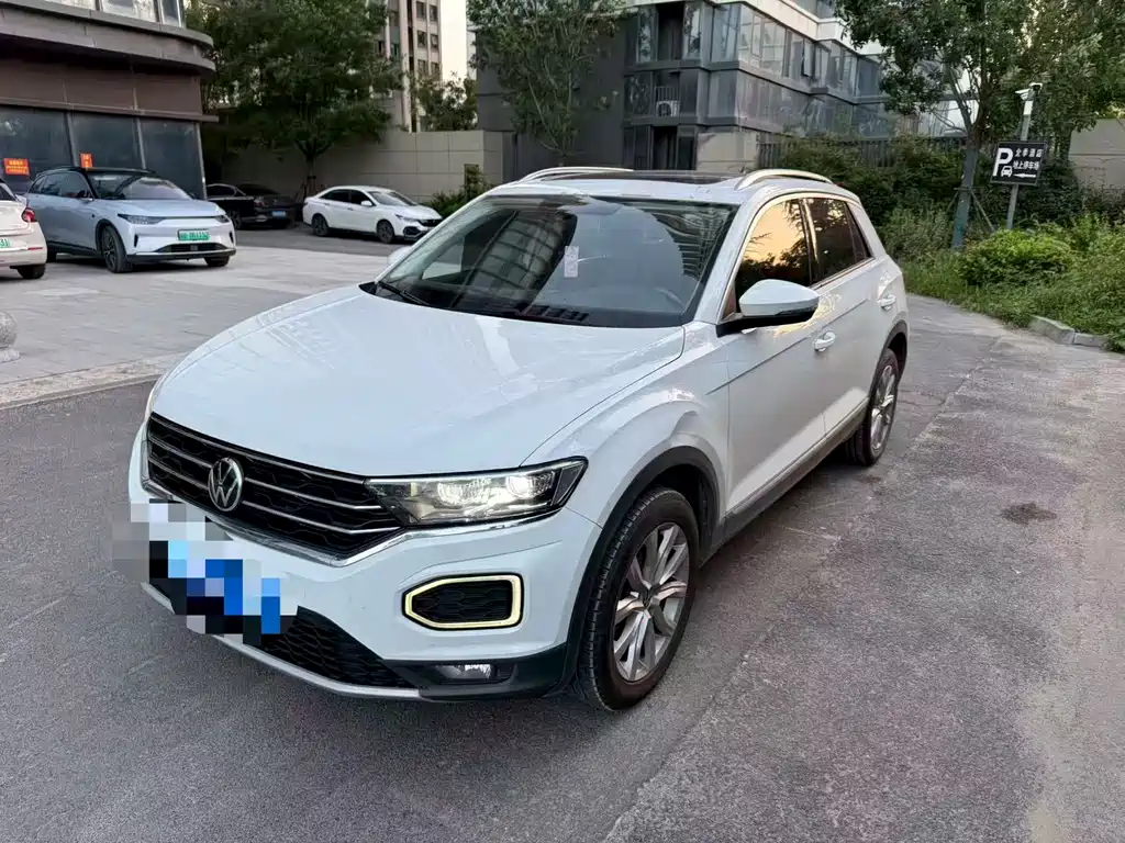 Volkswagen T-Roc 2023