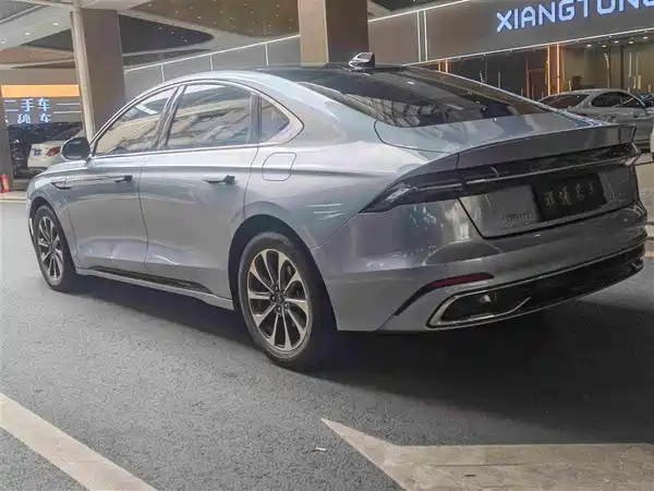 Lincoln Z 2022