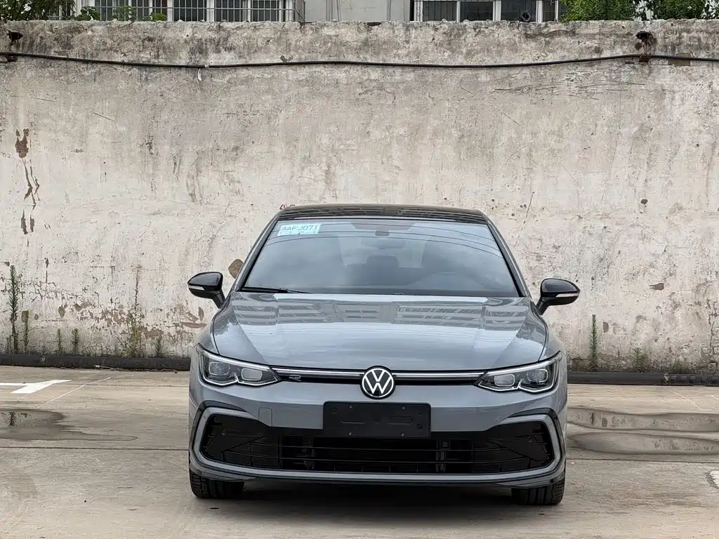 Volkswagen Golf 2022