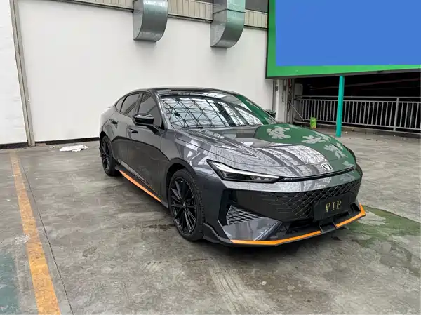 Changan UNI-V 2024