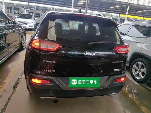 Jeep Cherokee 2017