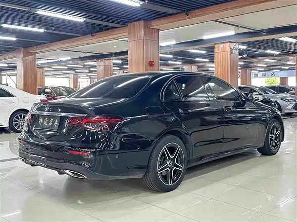 Mercedes-Benz E-Class 2023
