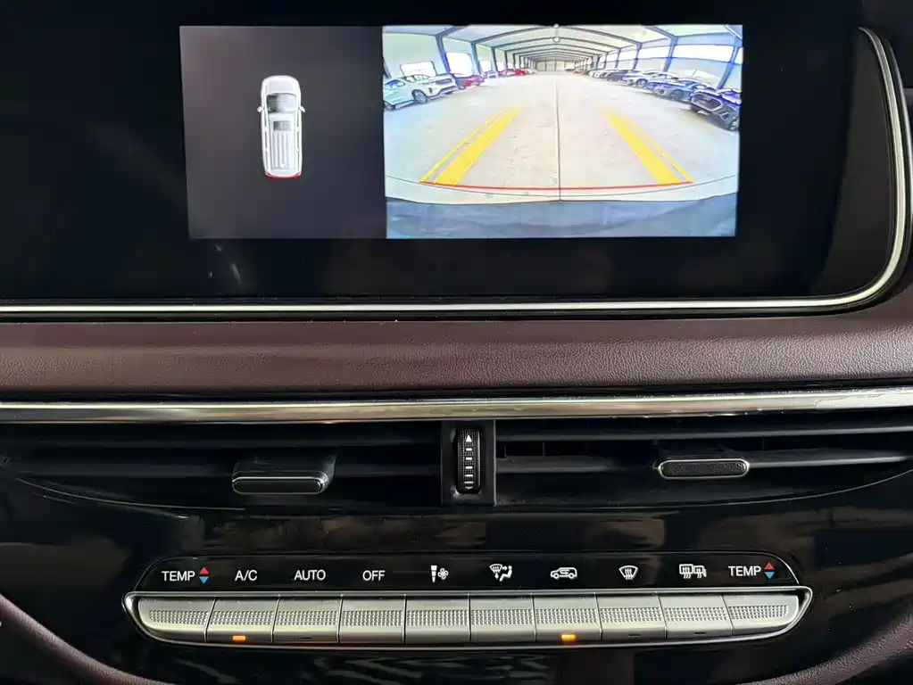 GAC Trumpchi M6 2022 — фото 16