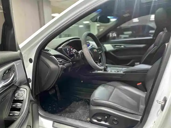 Cadillac CT5 2022