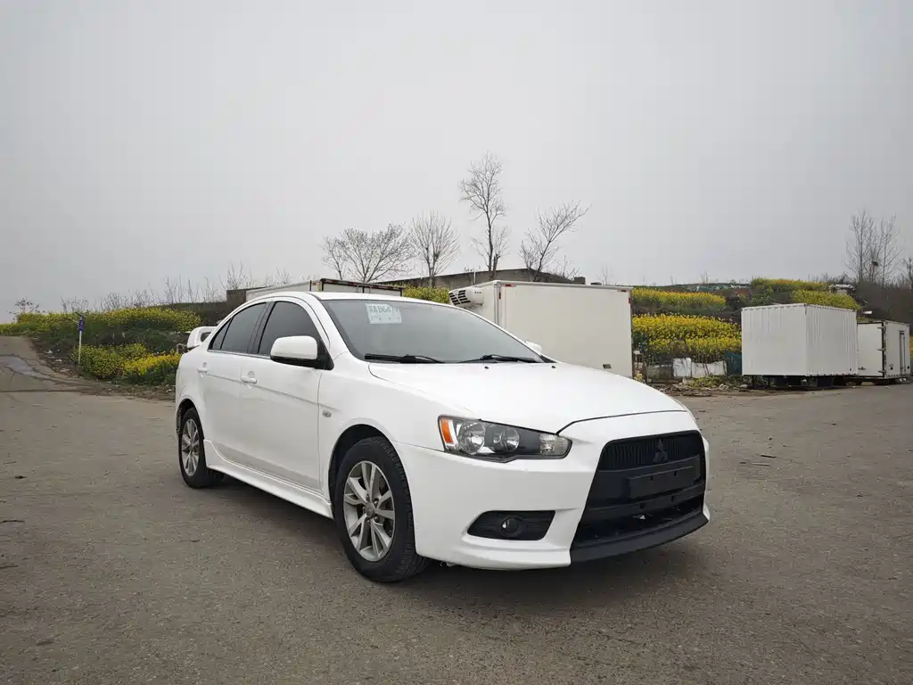Mitsubishi Lancer EX 2014 — фото 3