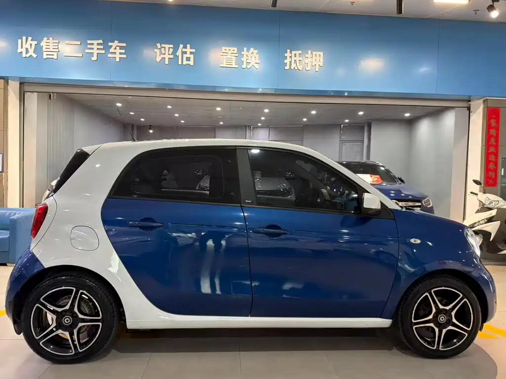 smart forfour 2017 — фото 4