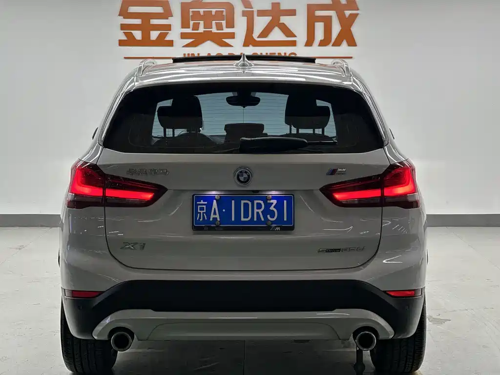 BMW X1 2022 — фото 5