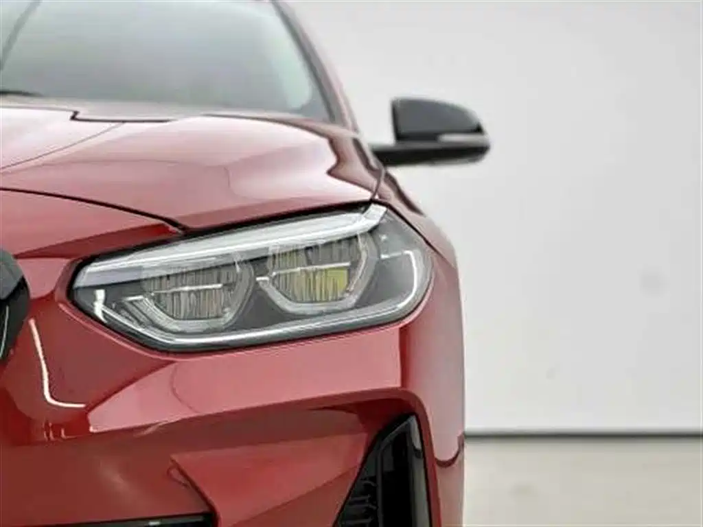 BMW 1 Series 2021 — фото 10