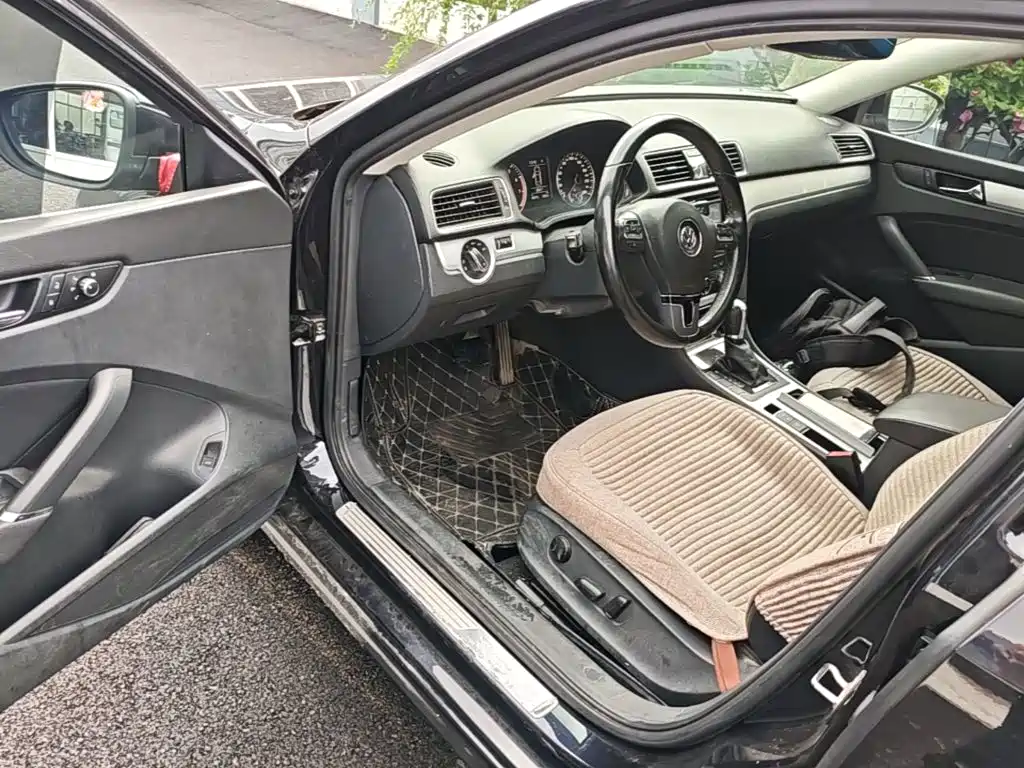 Volkswagen Passat 2015 — фото 16