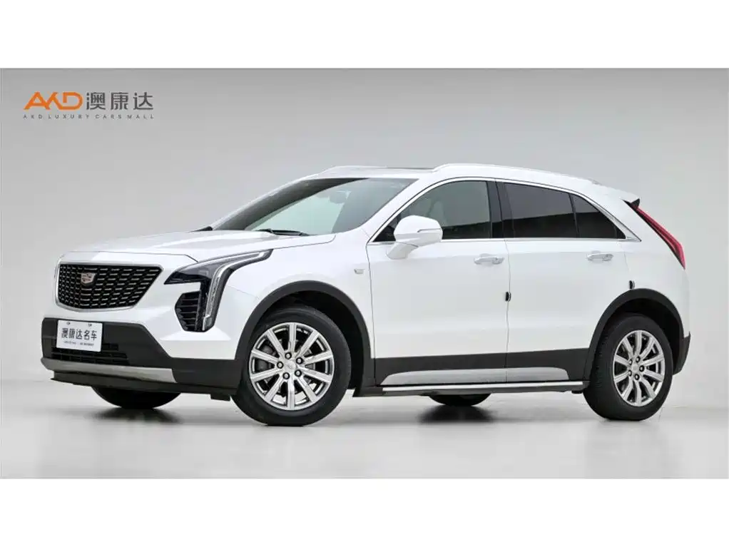 Cadillac XT4 2021 — фото 1