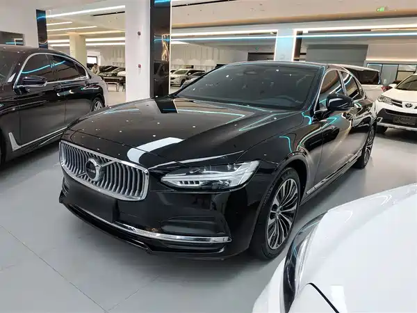 Volvo S90 2024