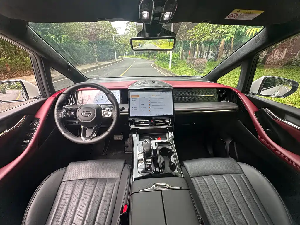 GAC Motor Trumpchi M8 2023 — фото 14