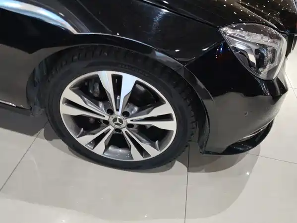 Mercedes-Benz E-Class 2014