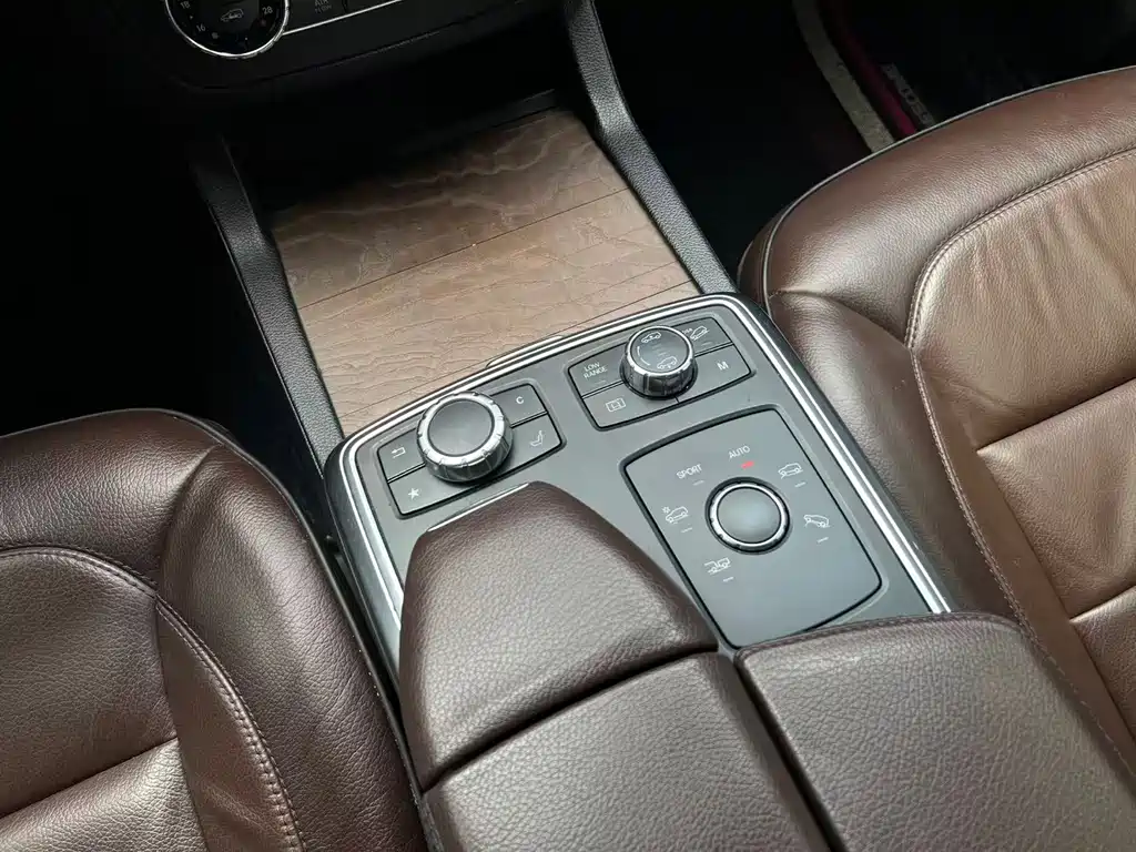 Mercedes-Benz GL-Class 2013 — фото 12