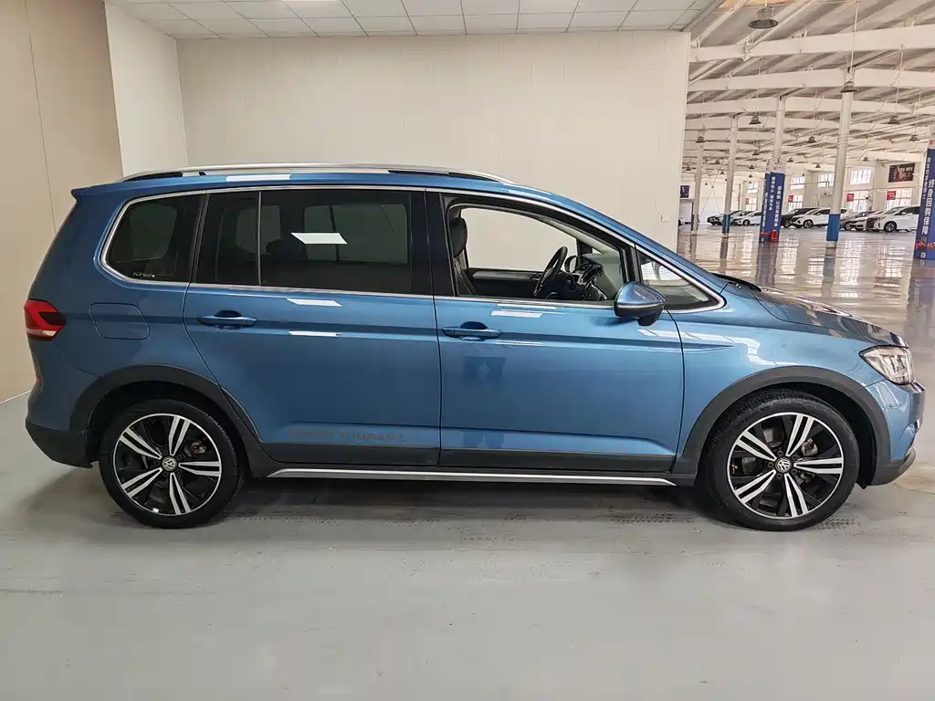 Volkswagen Touran 2020