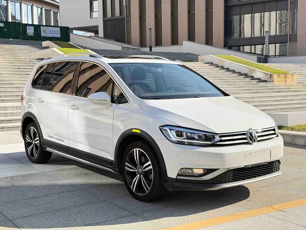 Volkswagen Touran 2022