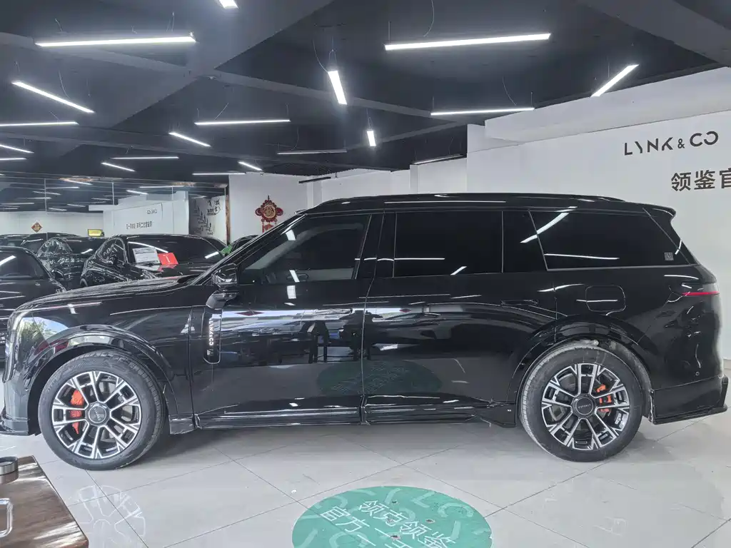 Lynk & Co 900 2025 — фото 13