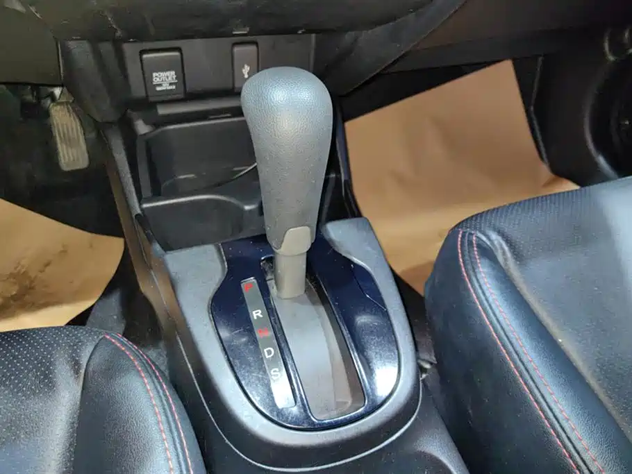 Honda Fit 2018 — фото 16