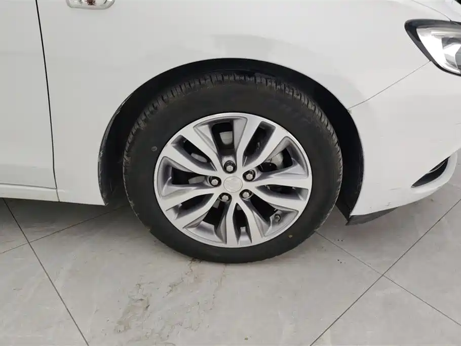 Buick Excelle 2020