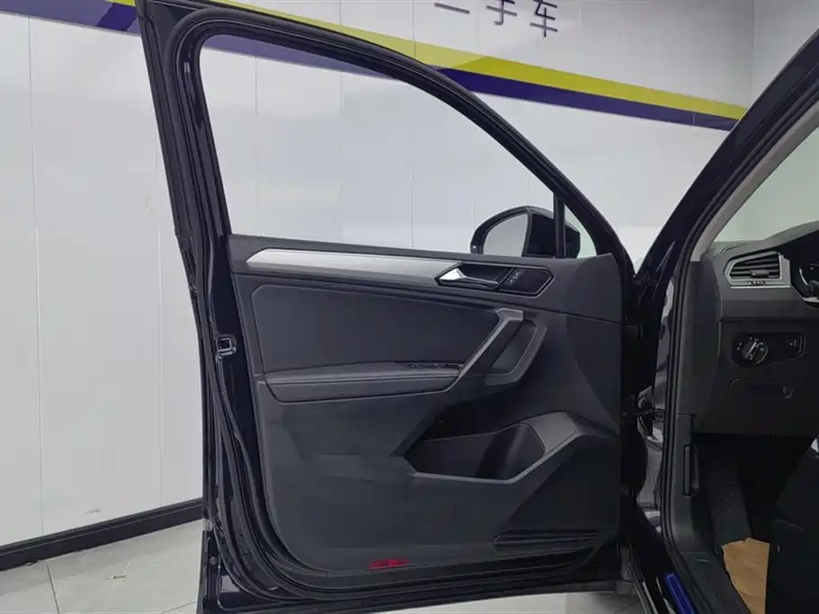 Volkswagen Tiguan L 2019