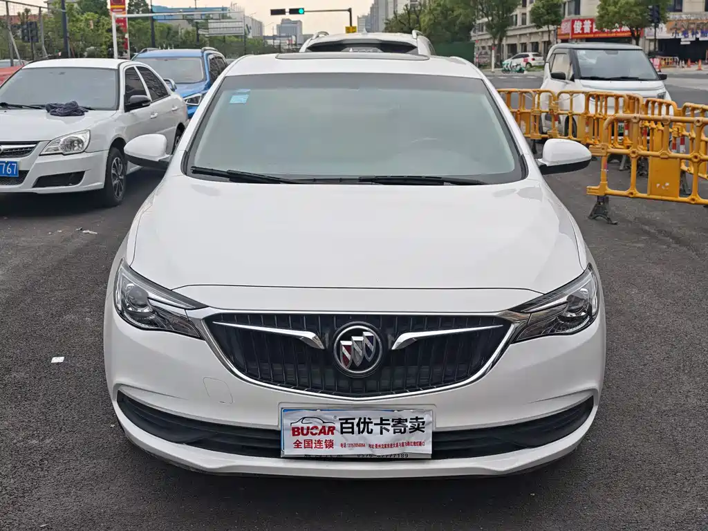 Buick Excelle 2019 — фото 2