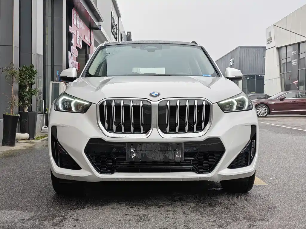 BMW X1 2024 — фото 2