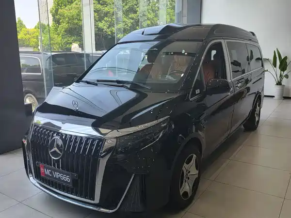 Mercedes-Benz Vito 2024