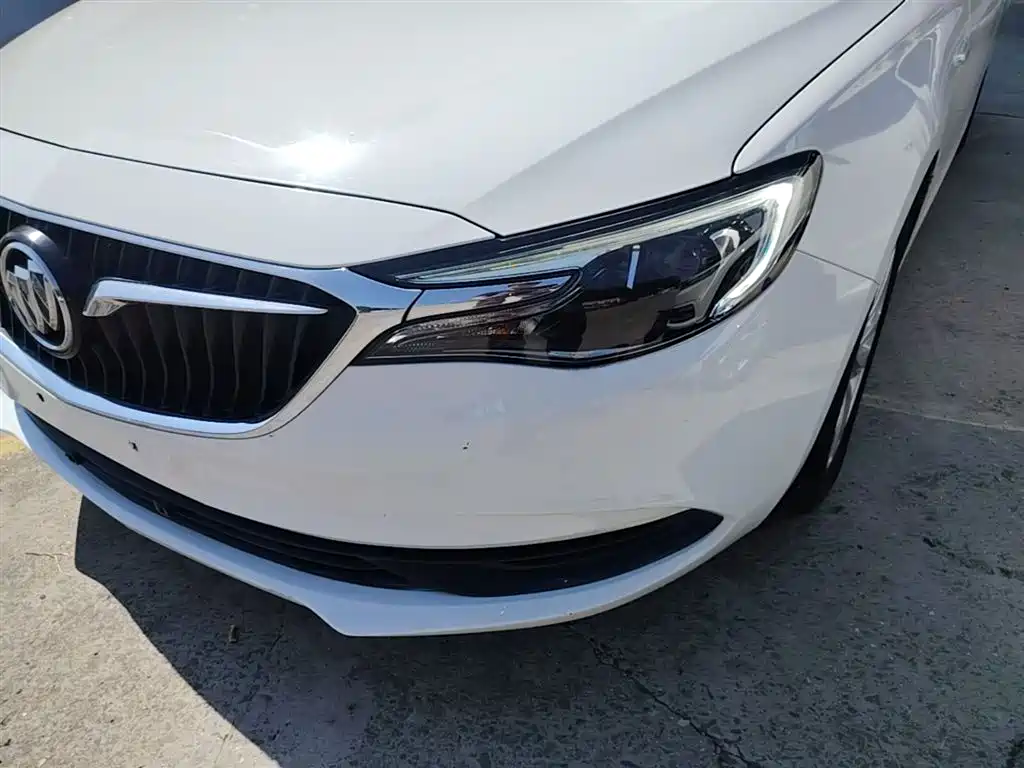 Buick Excelle 2019 — фото 24