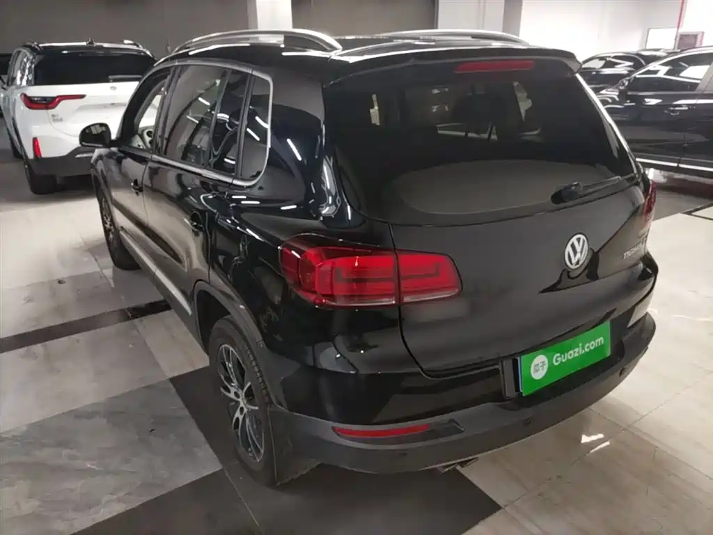 Volkswagen Tiguan 2015 — фото 5
