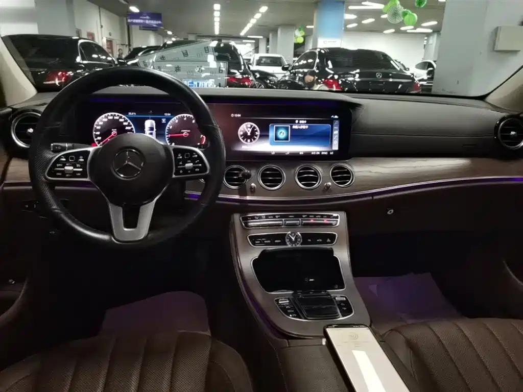 Mercedes-Benz E-Class 2020 — фото 10