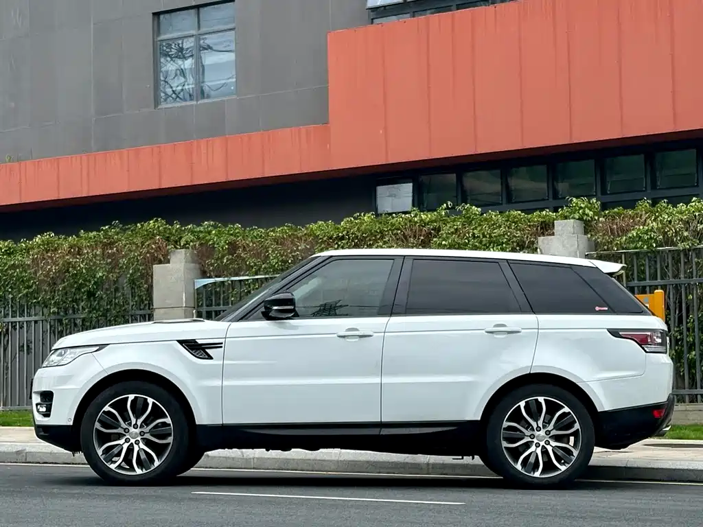 Land Rover Sport 2015 — фото 2