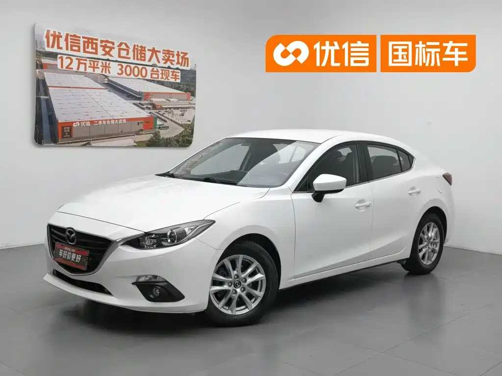 Mazda 3 Axela 2016