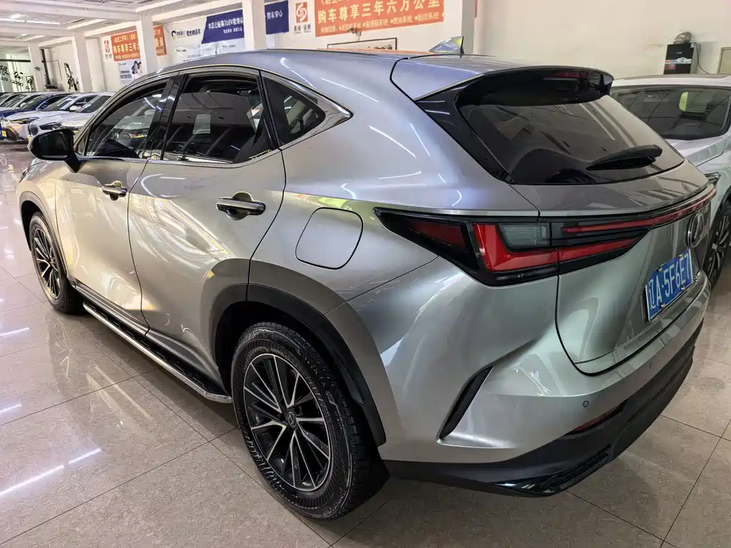 Lexus NX 2023 — фото 5