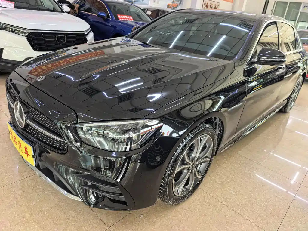 Mercedes-Benz E-Class 2023 — фото 1