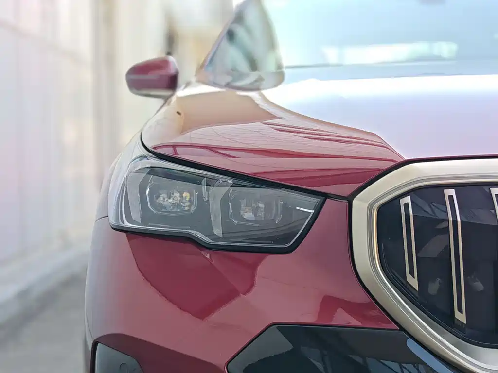 BMW i5 — фото 8
